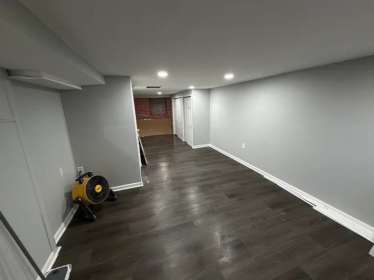 735 Grant Rd — Photo 9