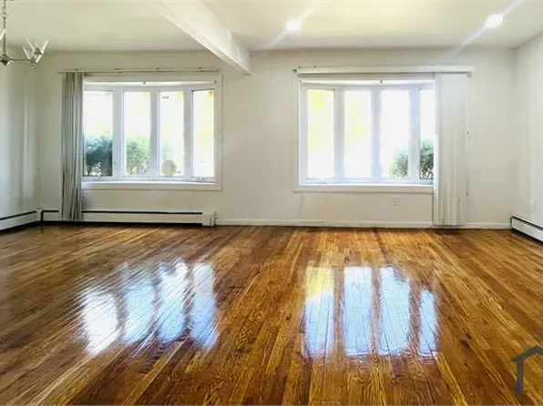 2543 Far Rockaway Blvd APT 1, Far Rockaway, NY 11691