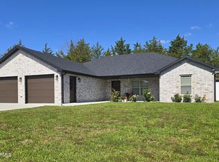 5518 Thornridge Dr, Jefferson City, MO 65109