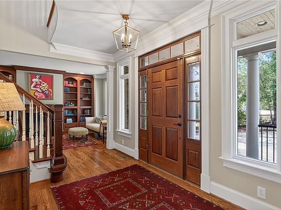 3rd image of 1125 N Shore Rd