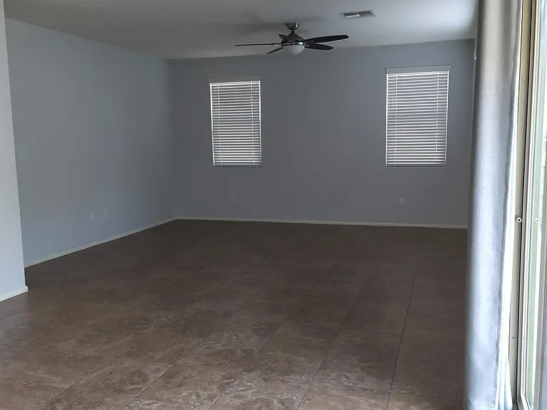 10453 S Boothill Way — Photo 33
