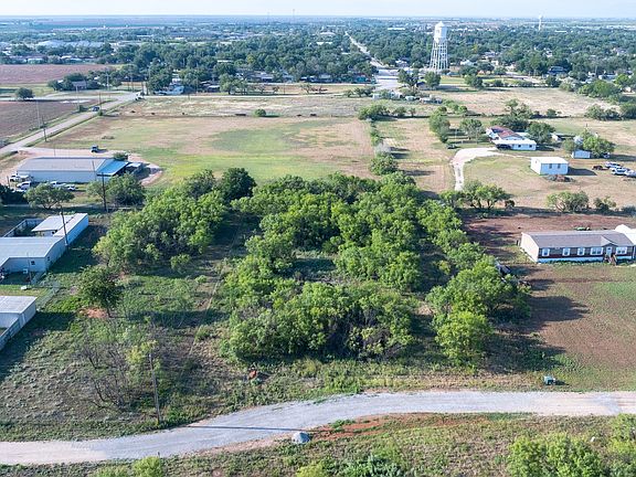 3rd image of 130 Parks Ranch Rd