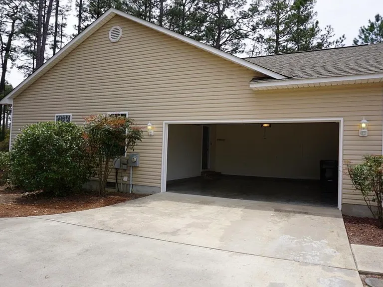 2 Ice Ct — Photo 13