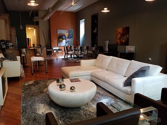 Living Area, East to West