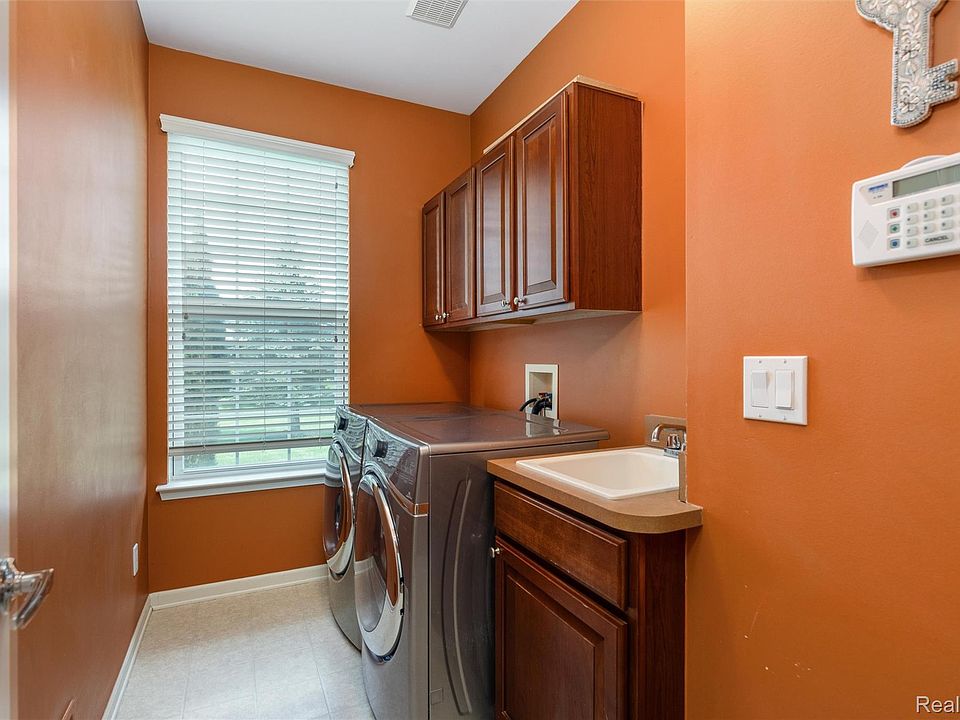 49136 Running Trout Ln, photo 19