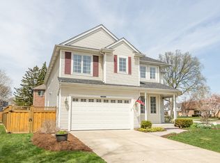 440 N Emery Ln, Elmhurst, IL