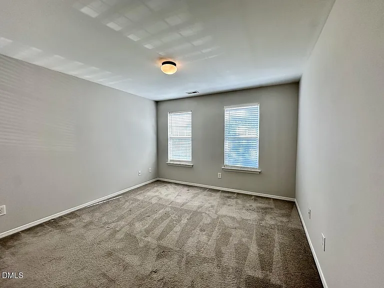 8208 Stone Cellar Dr — Photo 27