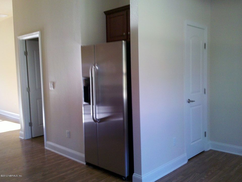 2nd image of LOT 20 BUR OAK Place