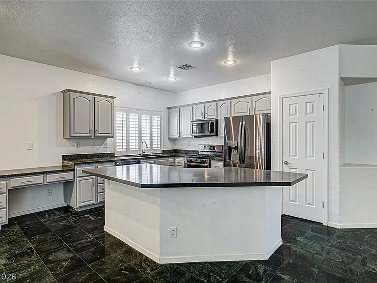 900 Royal Plum Ln — Photo 18