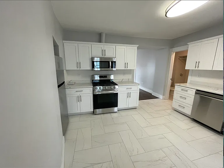 10 Fletcher Ter — Photo 8