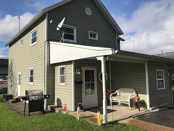 4th image of 513 S Brady St