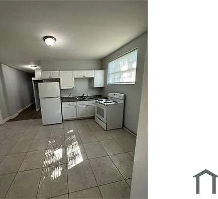 239 Claude St — Photo 12