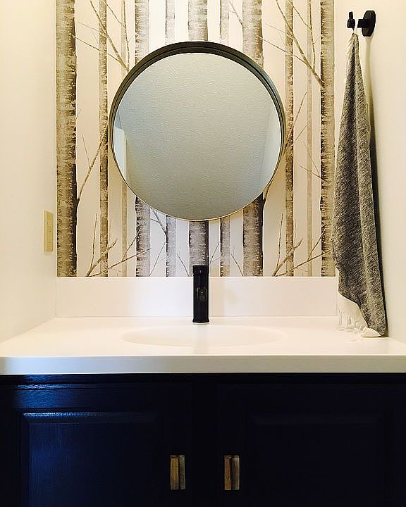 1/2 bath powder room