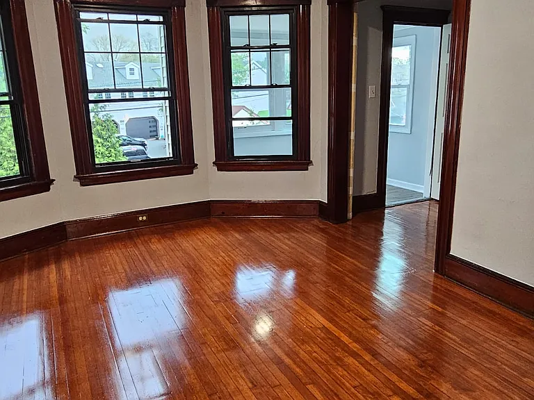 9 McKinley Ave #2 — Photo 4