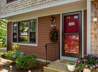 195 Falmouth Rd APT 16A, Mashpee, MA 02649
