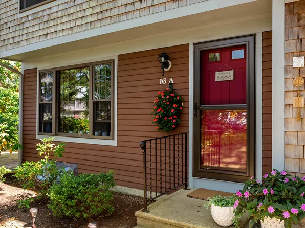 195 Falmouth Road #16A, Mashpee, MA 02649