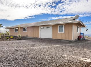 92-8436 Macadamia Dr, Captain Cook, HI 96704