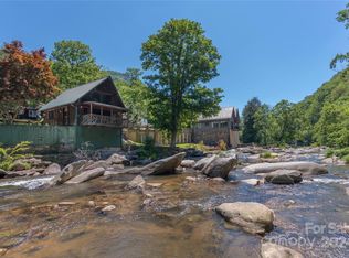 168 Lake Lure Hwy, Hendersonville, NC 28792