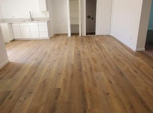 147 Arvin St #B, Bakersfield, CA 93308