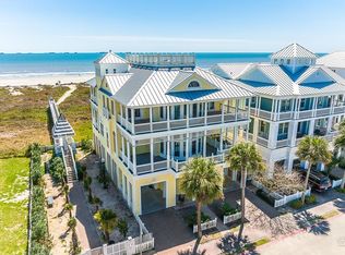 1701 Seaside Dr, Galveston, TX 77550