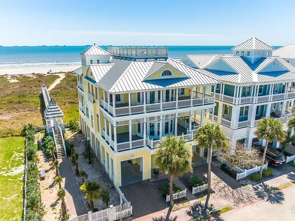 1701 Seaside Dr, Galveston, TX 77550