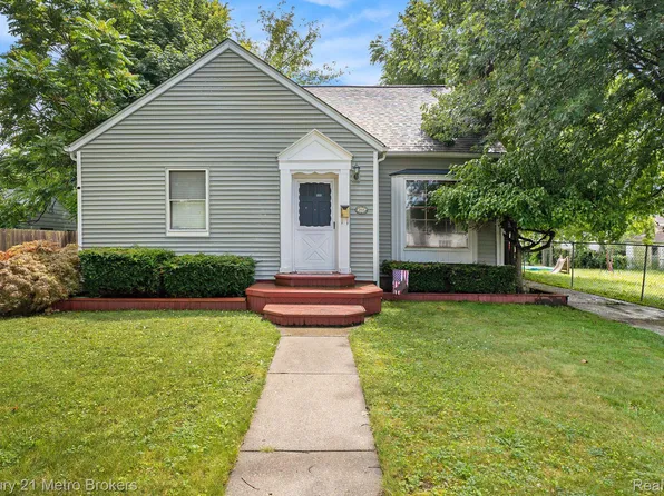 2024 Gold Ave, Flint, MI 48503