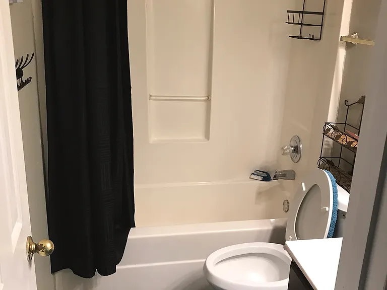 99 Harmony Dr W — Photo 10