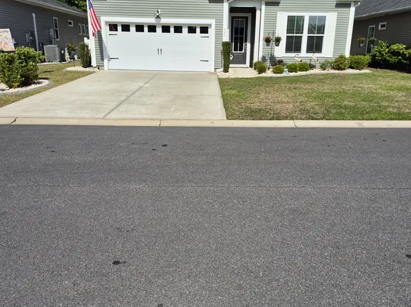 386 Bumble Cir, Murrells Inlet, SC 29576