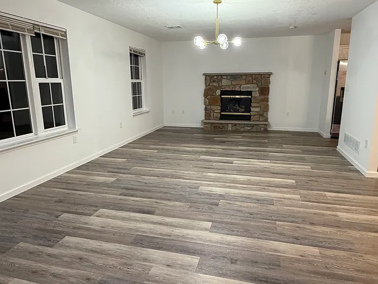 1209 Fern Dr — Photo 21