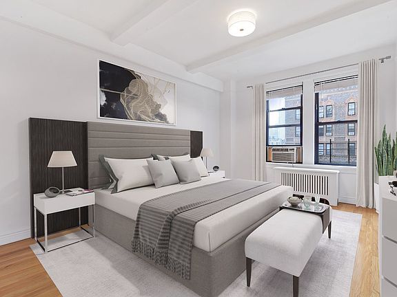 3rd image of 41 W 72nd St APT 15A