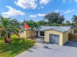 4903 SW 90th Ter, Cooper City, FL 33328