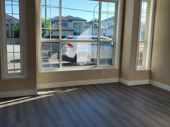 4831 Westminster Hwy, Richmond, BC V7C 1B7