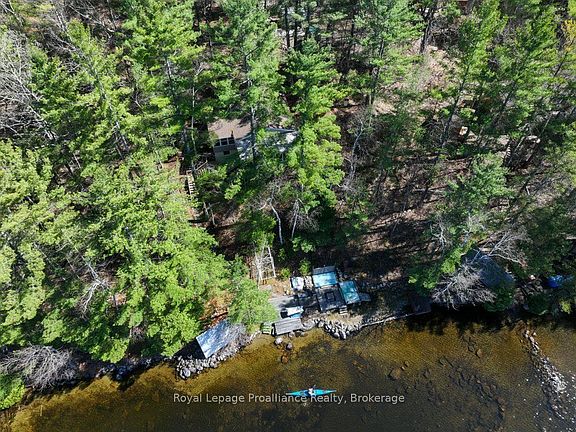 4th image of 1038 A Browns Ln