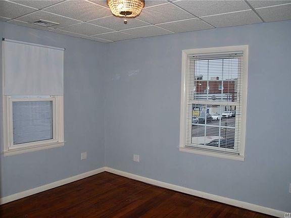 5th image of 15 Green St Floor 2
