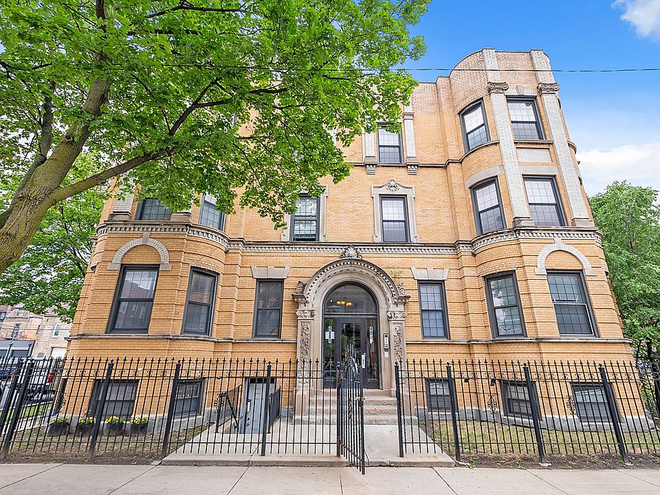 1st image of 4801 S Calumet Ave APT 1A