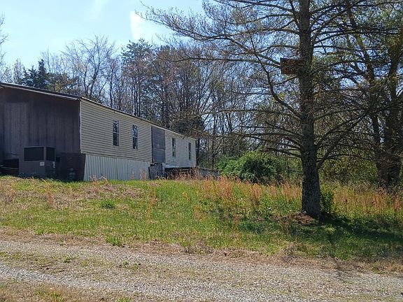 2nd image of 1325 County Road 609