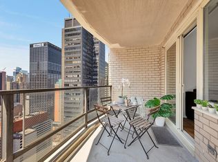 159 W 53rd St APT 37C, New York, NY 10019