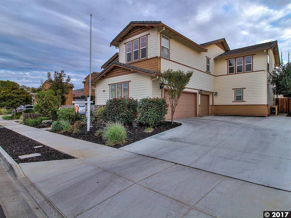 1st image of 544 Belmont Ct