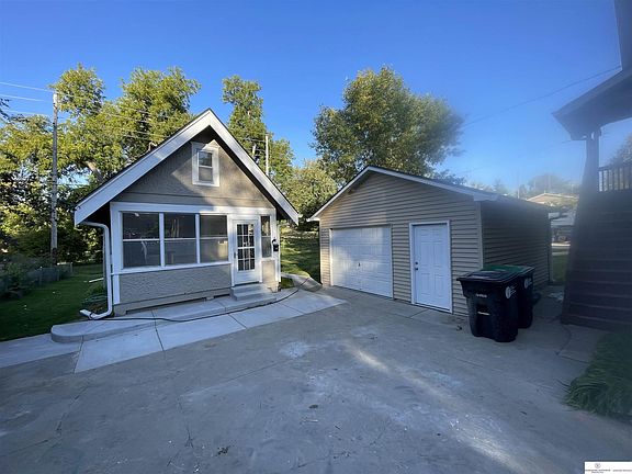 2nd image of 2122-2124 S 35th Ave