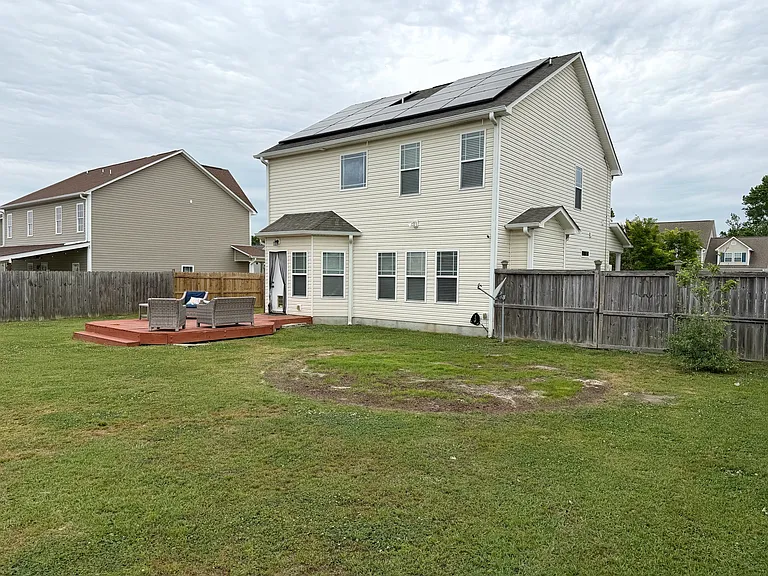 124 Landover Dr — Photo 44