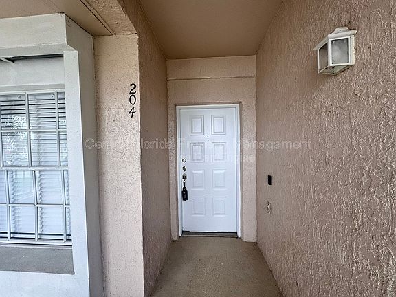 3rd image of 13903 Timberland Dr APT 204