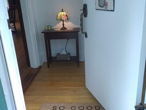 2nd image of 3836 26th Ave S