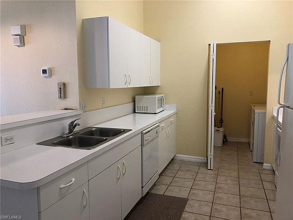 4th image of 27087 Matheson Ave APT 201