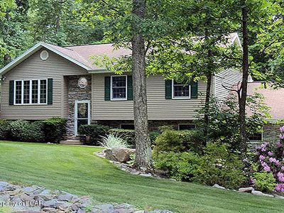 8 Andover Rd, Mountain Top, PA, 18707