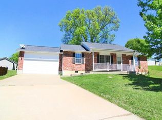 1923 Benjamin Ct, Cape Girardeau, MO 63701