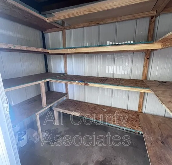 6431 Drexel Dr #8 — Photo 15