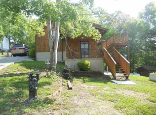 1568 Waterfront Dr, Dandridge, TN 37725