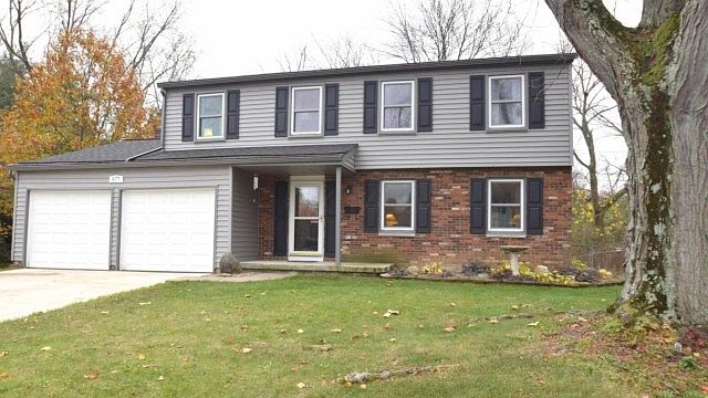1st image of 677 Granby Pl S