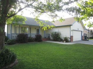 3203 Foxfire Dr, Dodge City, KS 67801
