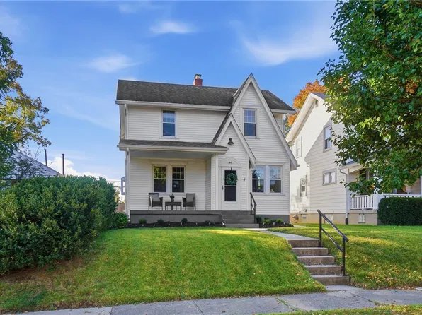 44 Triangle Ave, Dayton, OH 45419